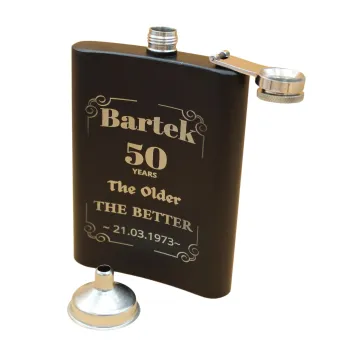 Elegancka Piersiówka z Grawerem – Idealny Zestaw Prezentowy na Urodziny i Jubileusze